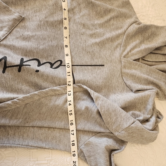 Gray Long Sleeve Graphic Letter Asymmetrical Hem Women's Hoddie Size M - Picture 4 of 6